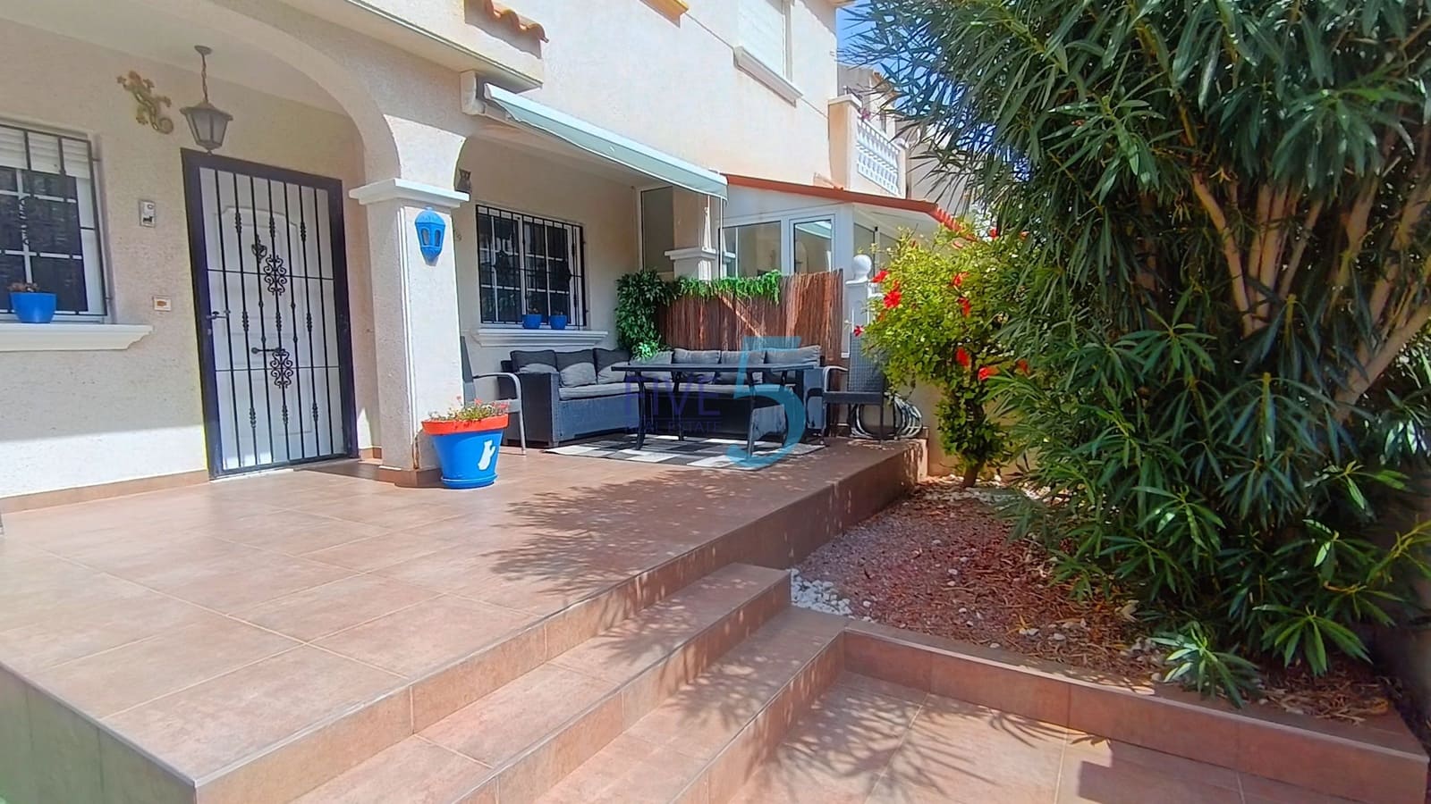 2 camera da letto Casa in vendita in Torrevieja con piscina - 195.000 € (Rif: 9961666)