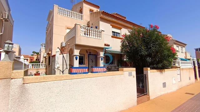 2 soverom Hus til salgs i Torrevieja med svømmebasseng - € 195 000 (Ref: 9961666)