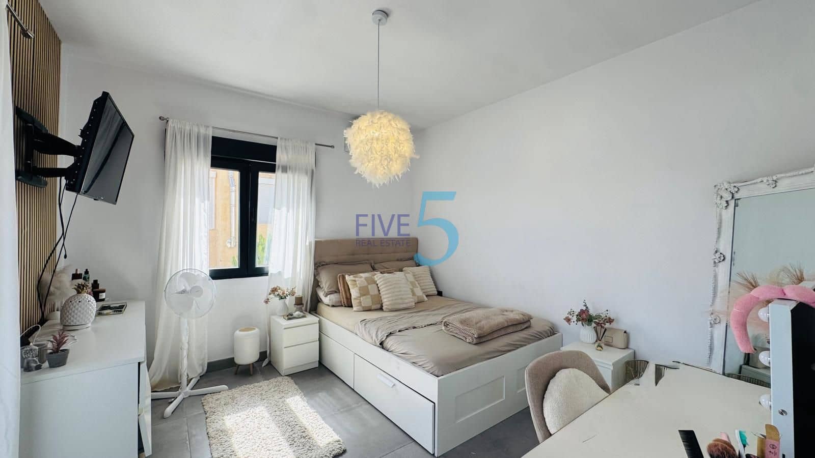 3 bedroom Villa for sale in Villamartin with pool garage - € 419,900 (Ref: 9964033)