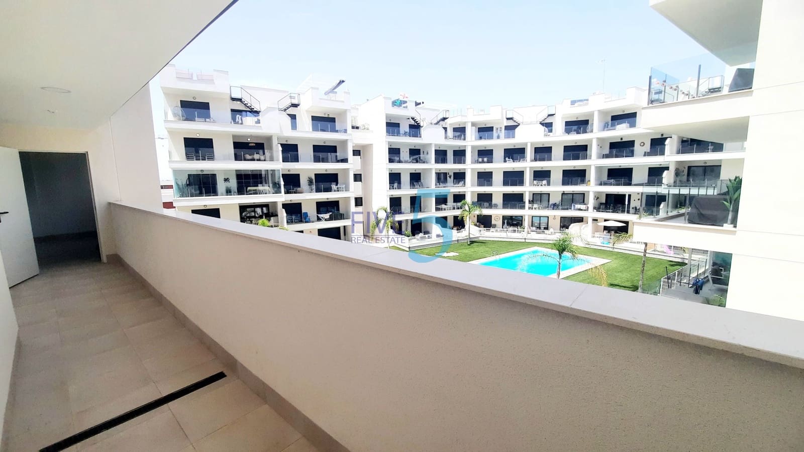3 slaapkamer Appartement te koop in Roda met zwembad garage - € 324.950 (Ref: 9964466)