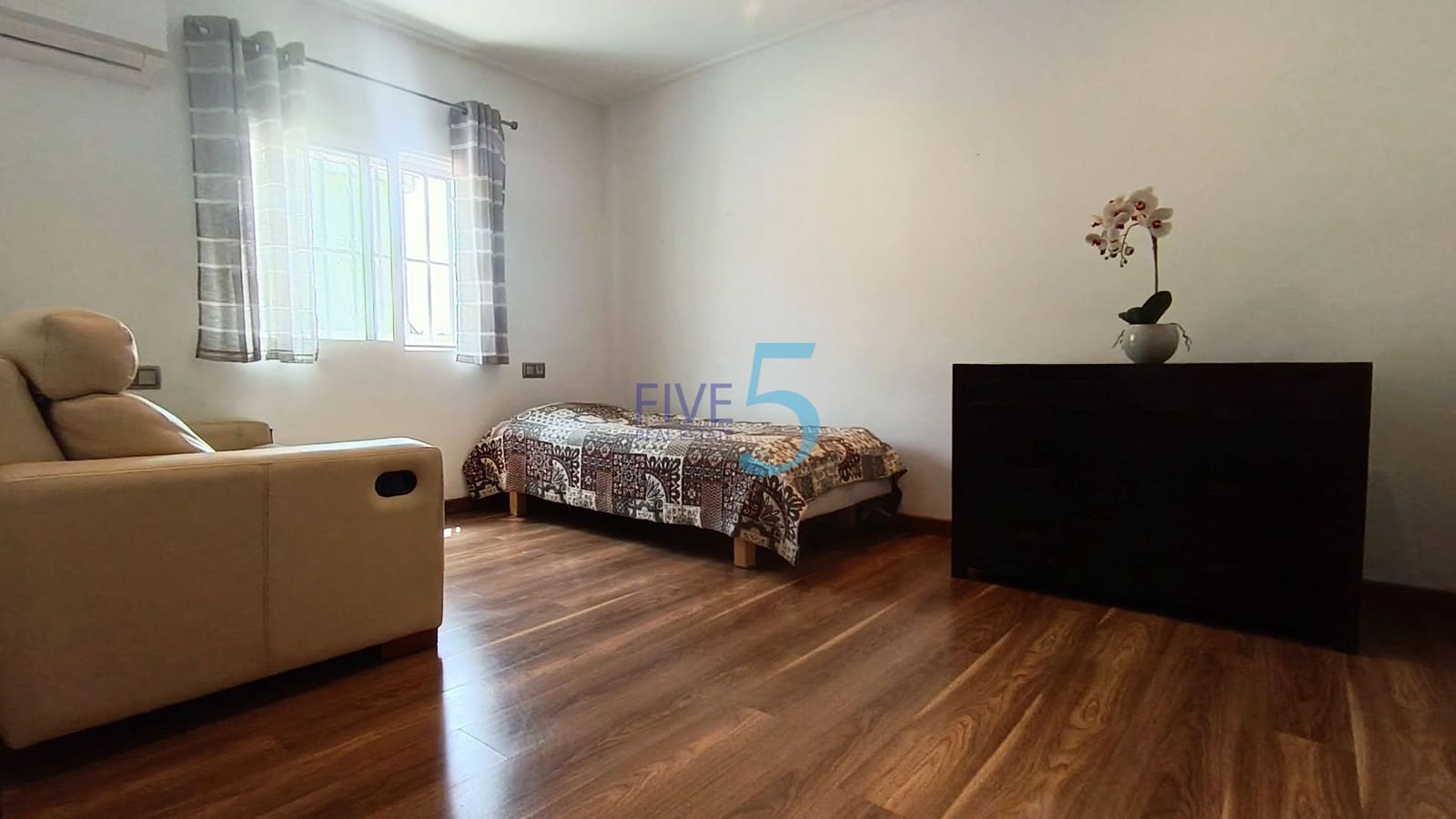 3 bedroom Villa for sale in San Fulgencio with pool - € 249,999 (Ref: 9965580)