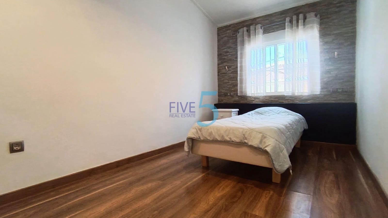 3 bedroom Villa for sale in San Fulgencio with pool - € 249,999 (Ref: 9965580)