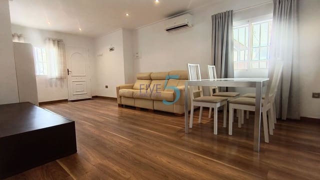 Chalet de 3 habitaciones en San Fulgencio en venta con piscina - 249.999 € (Ref: 9965580)