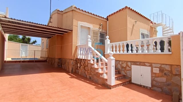 Chalet de 3 habitaciones en San Fulgencio en venta con piscina - 249.999 € (Ref: 9965580)