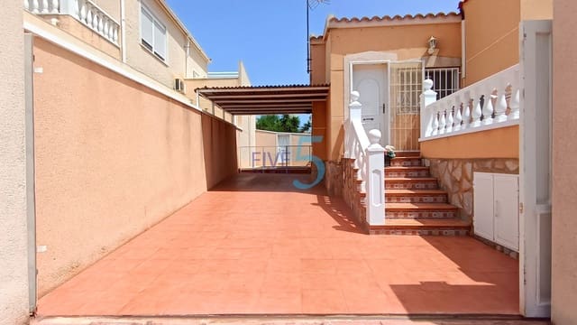 Chalet de 3 habitaciones en San Fulgencio en venta con piscina - 249.999 € (Ref: 9965580)