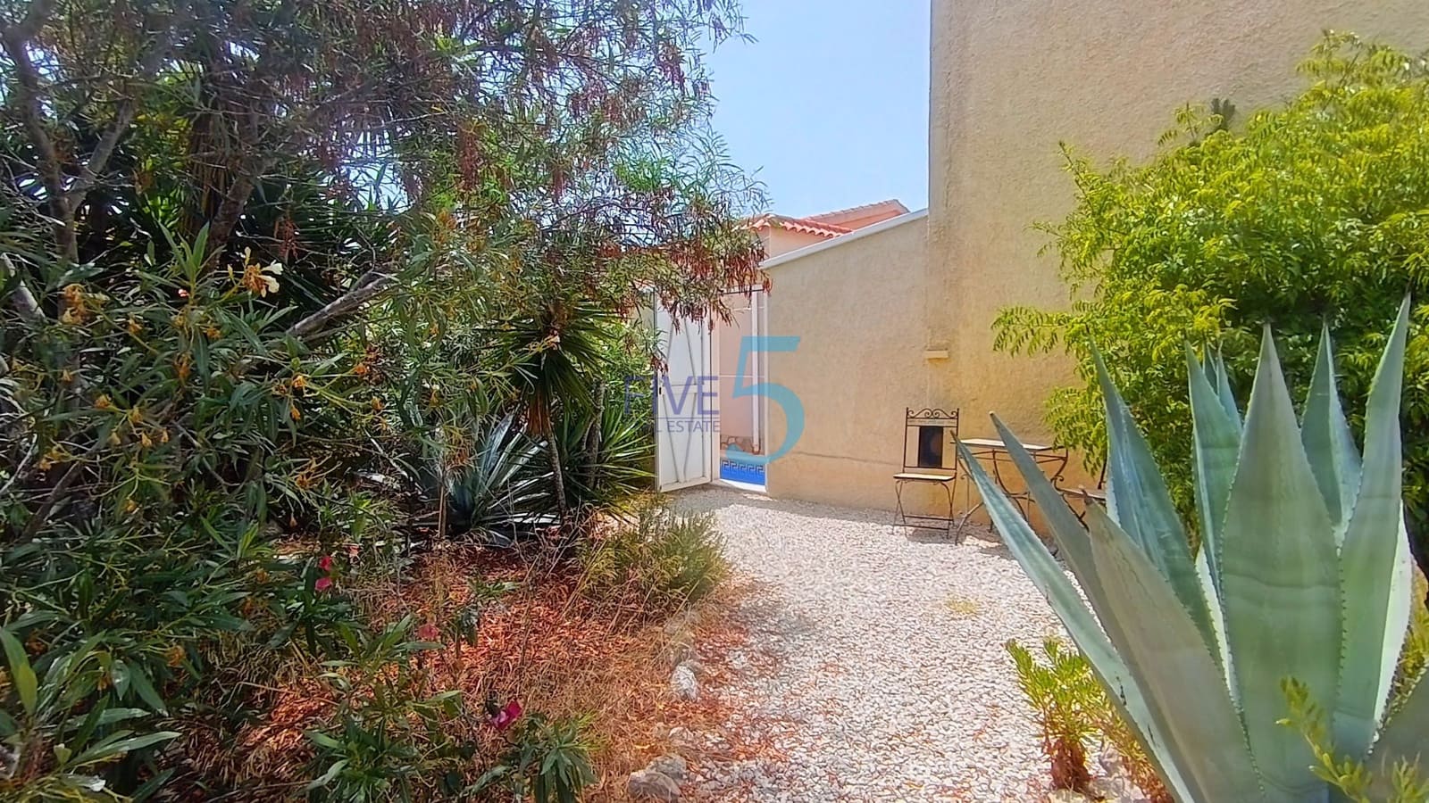 3 bedroom Villa for sale in San Fulgencio with pool - € 249,999 (Ref: 9965580)