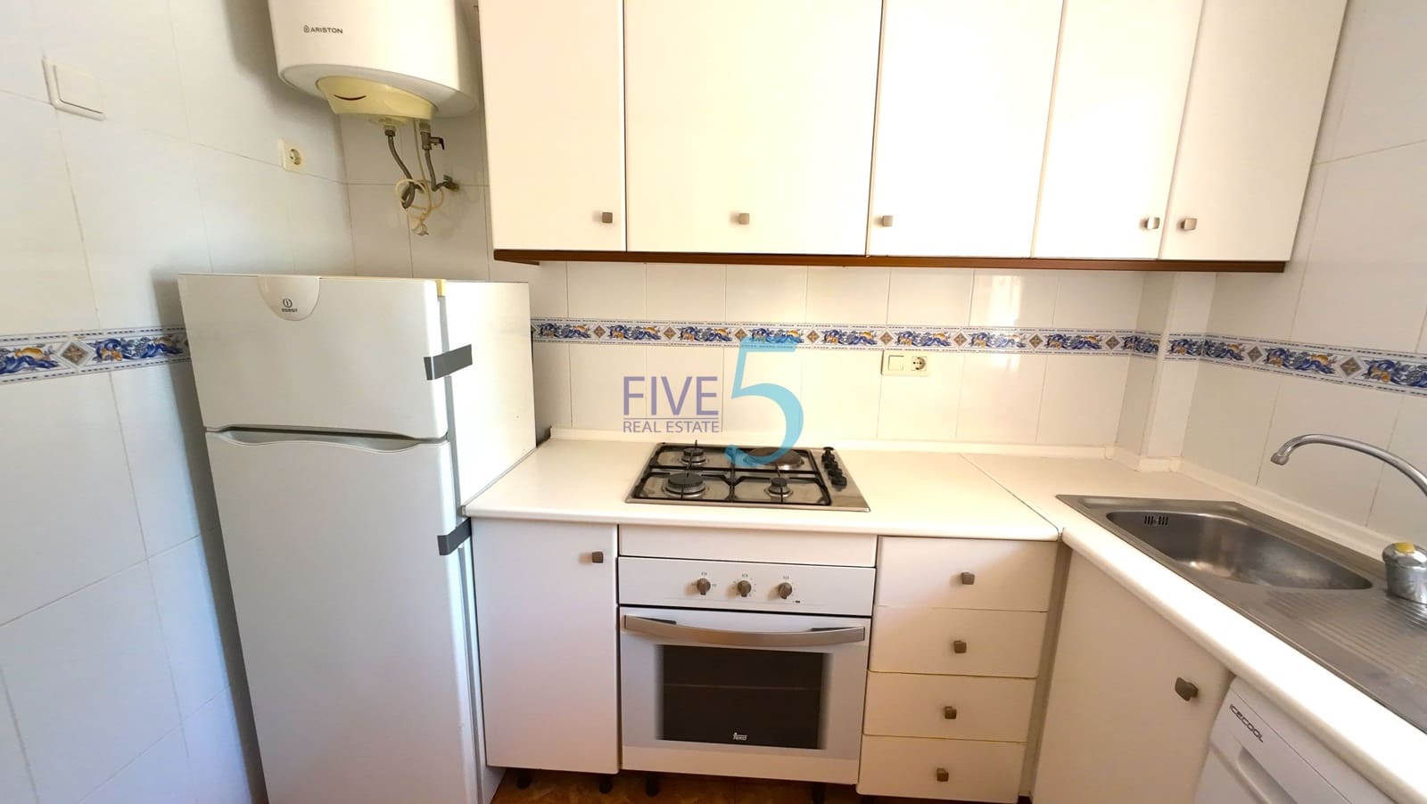 2 bedroom Apartment for sale in Los Balcones with pool - € 137,500 (Ref: 9965582)