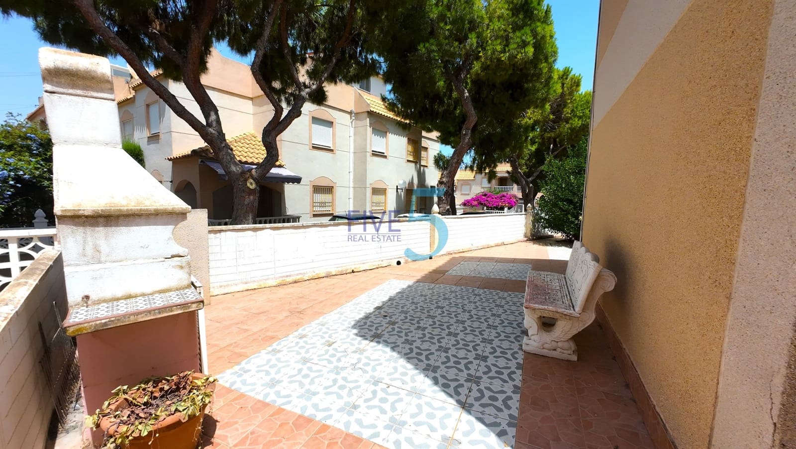 2 bedroom Apartment for sale in Los Balcones with pool - € 137,500 (Ref: 9965582)