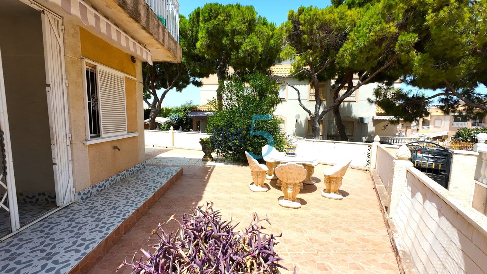 2 bedroom Apartment for sale in Los Balcones with pool - € 137,500 (Ref: 9965582)