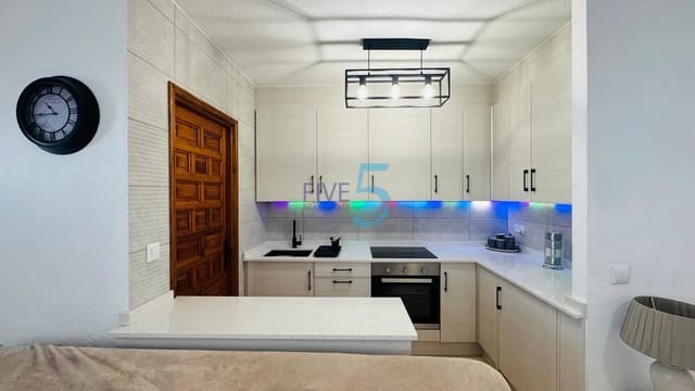 2 soverom Hus til salgs i Villamartin, Orihuela med svømmebasseng - € 239 000 (Ref: 9965732)