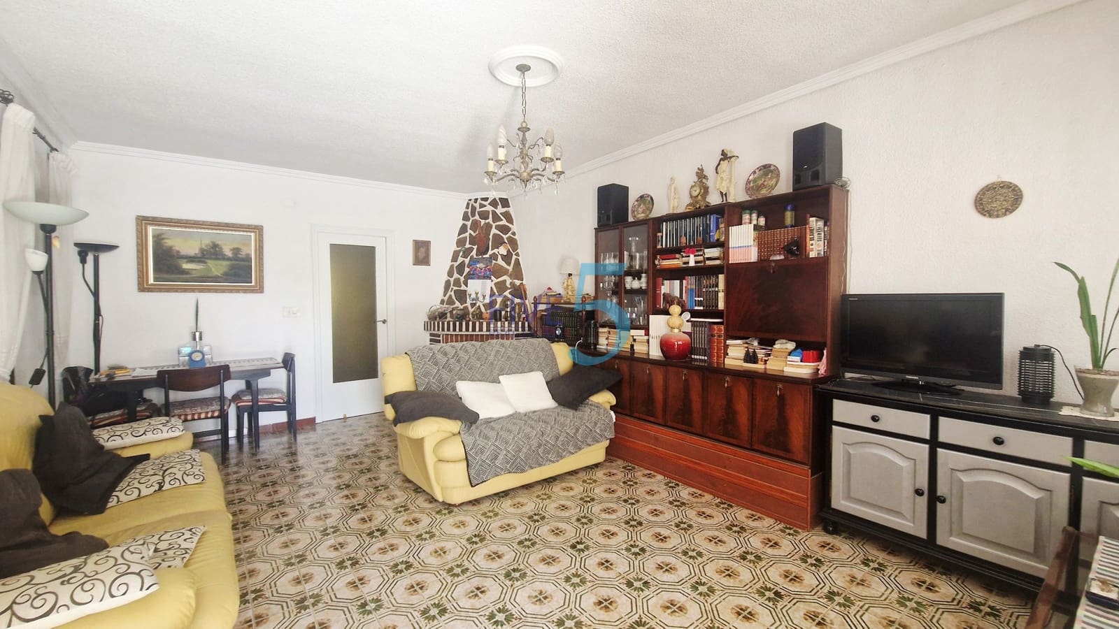 3 bedroom Villa for sale in Los Balcones with garage - € 240,000 (Ref: 9965733)