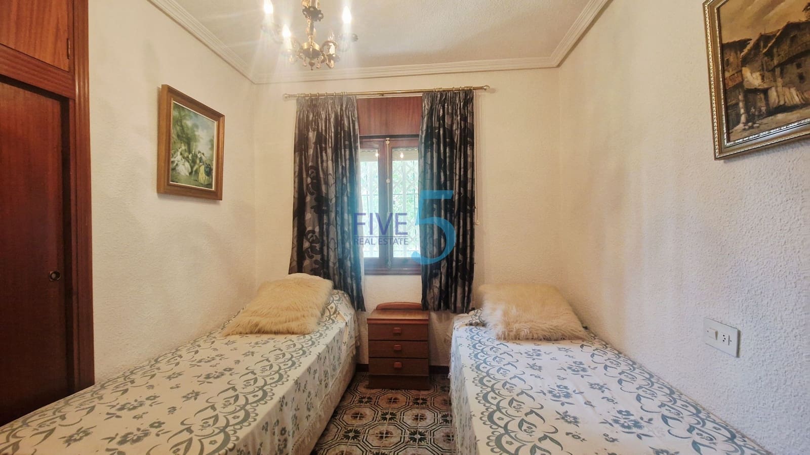 3 bedroom Villa for sale in Los Balcones with garage - € 240,000 (Ref: 9965733)