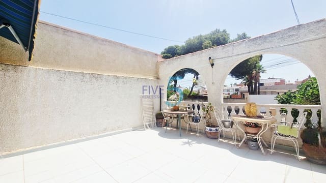 3 camera da letto Villa in vendita in Los Balcones con garage - 240.000 € (Rif: 9965733)