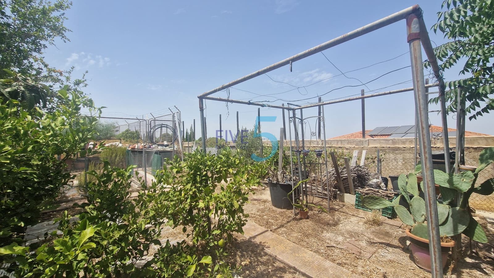 3 bedroom Villa for sale in Los Balcones with garage - € 240,000 (Ref: 9965733)