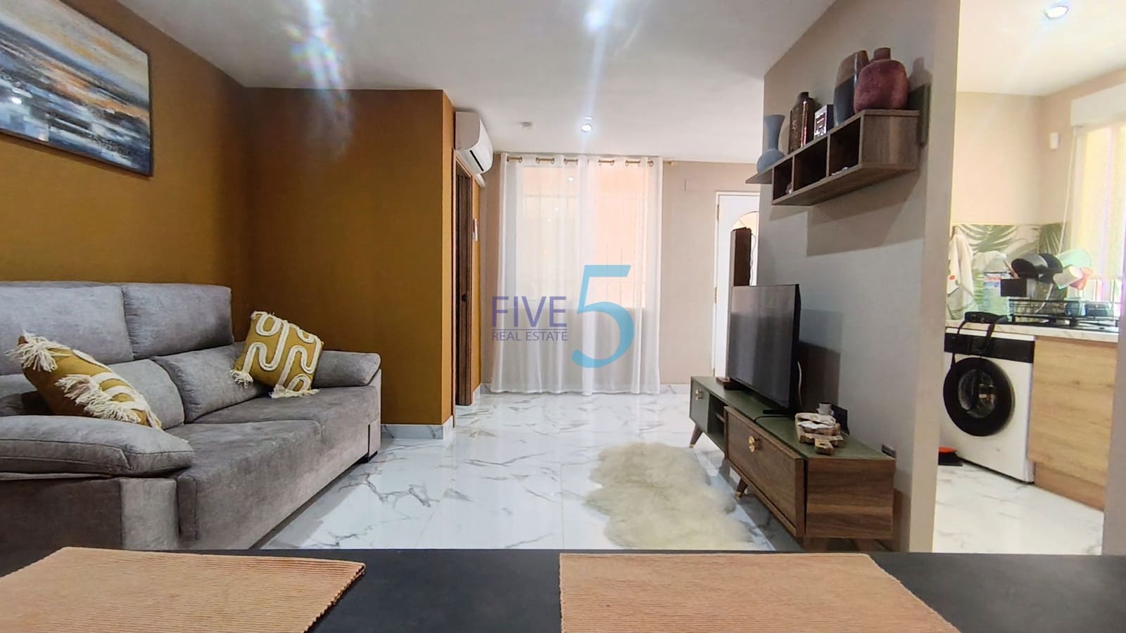 1 soverom Leilighet til salgs i Guardamar del Segura med garasje - € 169 999 (Ref: 9965912)