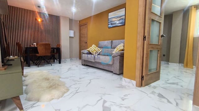1 soverom Leilighet til salgs i Guardamar del Segura med garasje - € 169 999 (Ref: 9965912)