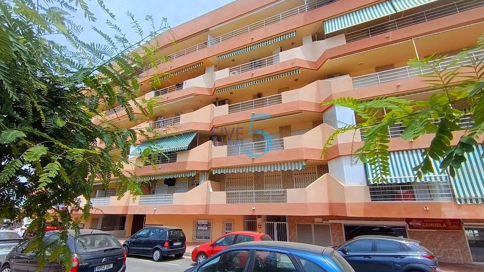 1 soverom Leilighet til salgs i Guardamar del Segura med garasje - € 169 999 (Ref: 9965912)