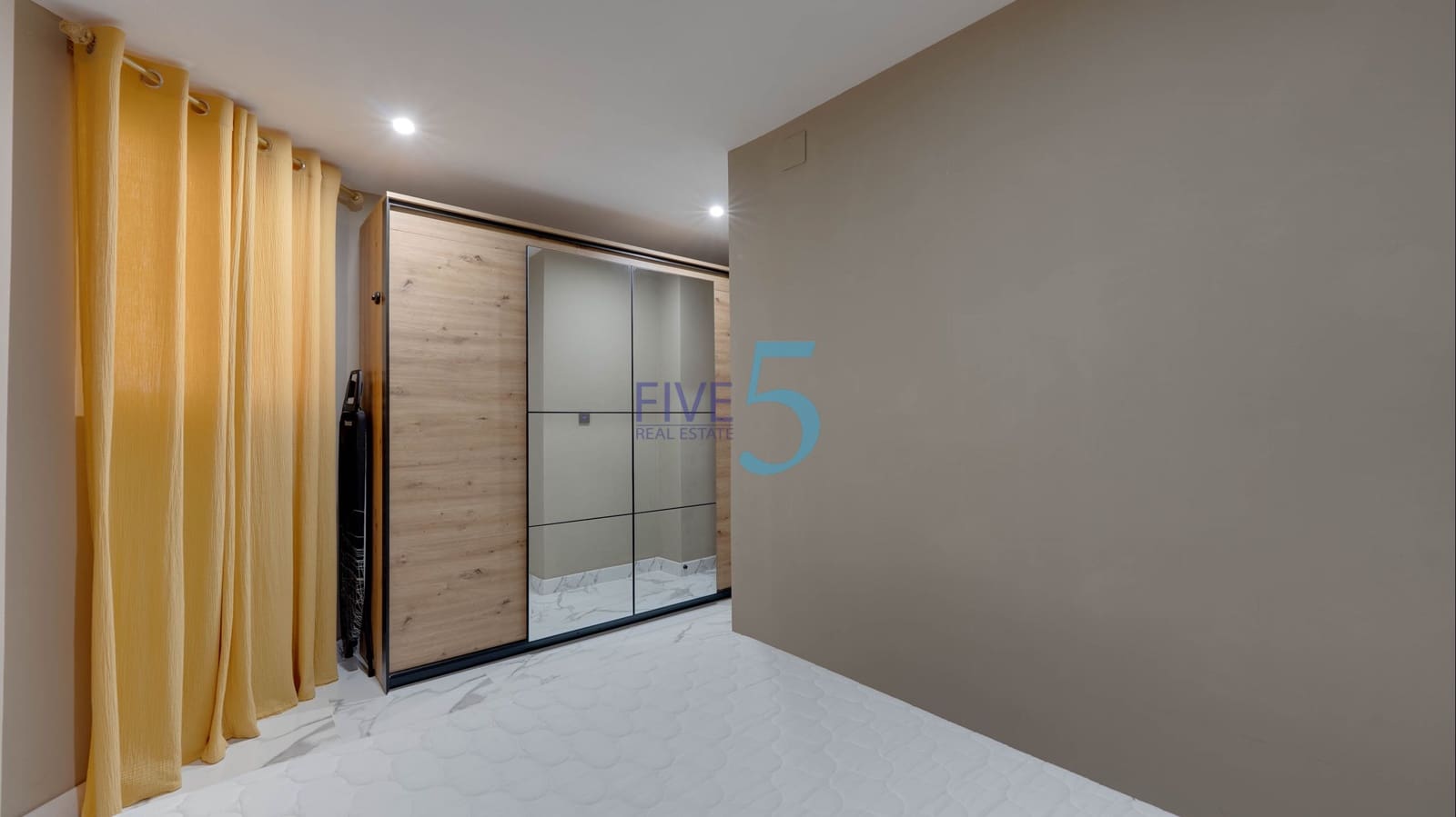 1 Zimmer Apartment zu verkaufen in Guardamar del Segura mit Garage - 169.999 € (Ref: 9965912)