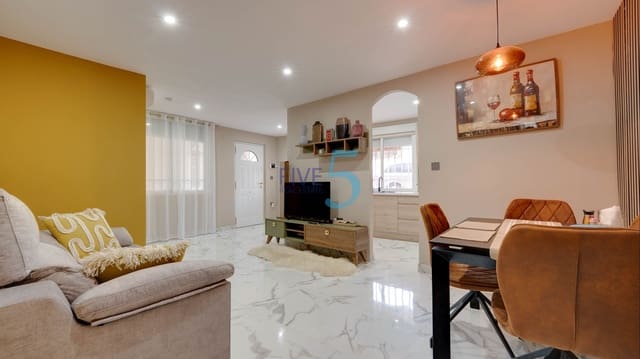 Apartamento de 1 habitación en Guardamar del Segura en venta con garaje - 169.999 € (Ref: 9965912)