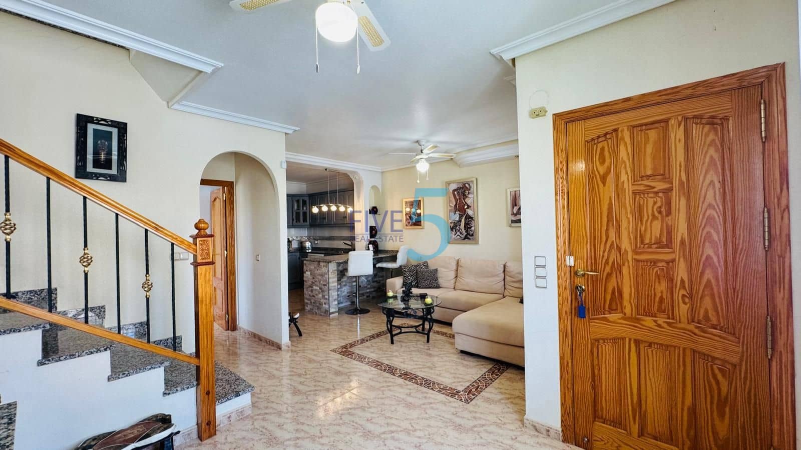 3 soverom Hus til salgs i Villamartin med svømmebasseng garasje - € 229 000 (Ref: 9965913)
