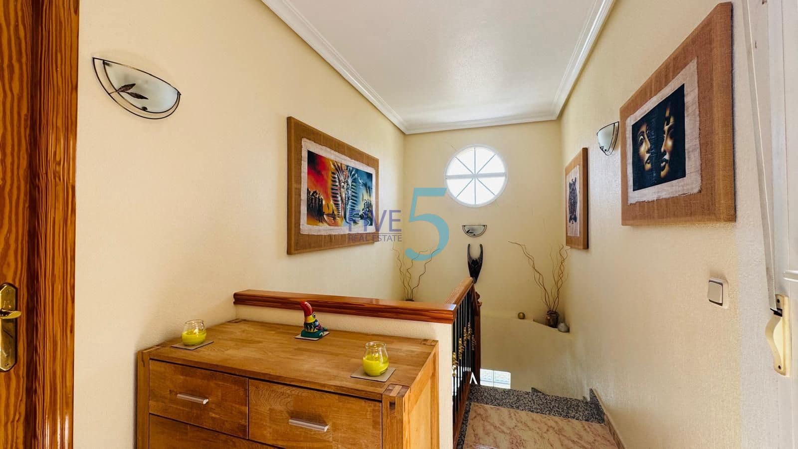 3 soverom Hus til salgs i Villamartin med svømmebasseng garasje - € 229 000 (Ref: 9965913)