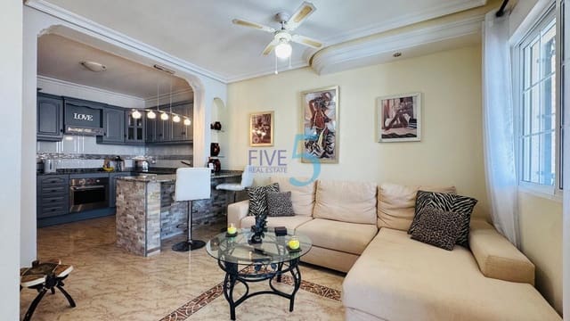 3 soverom Hus til salgs i Villamartin, Orihuela med svømmebasseng garasje - € 229 000 (Ref: 9965913)