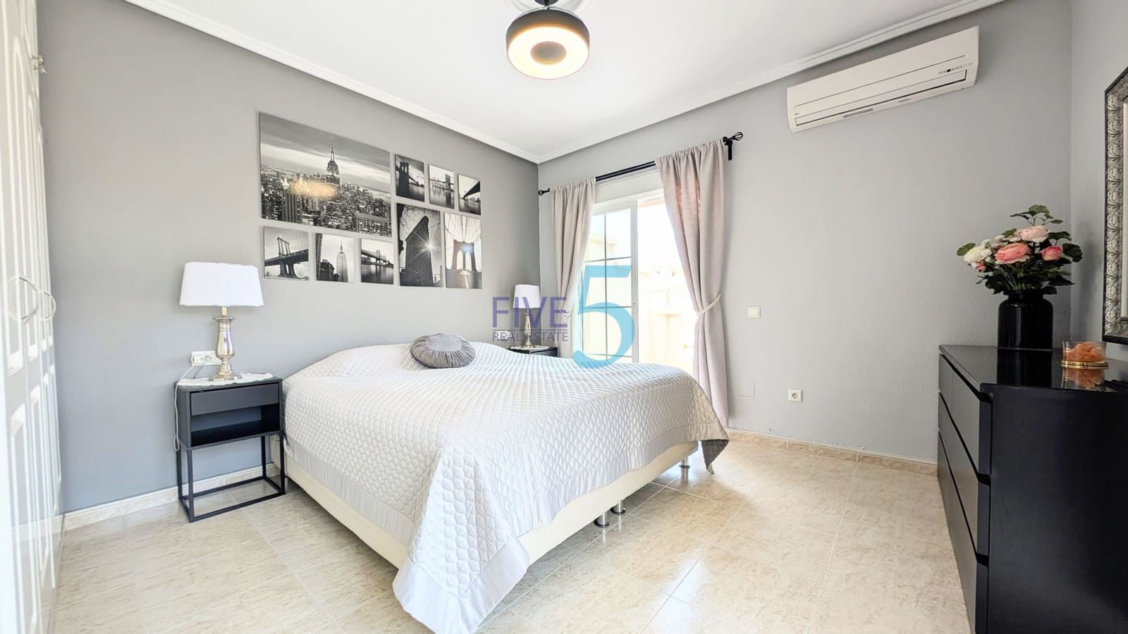 3 chambre Villa/Maison Semi-Mitoyenne à vendre à Ciudad Quesada avec piscine - 285 000 € (Ref: 9966957)
