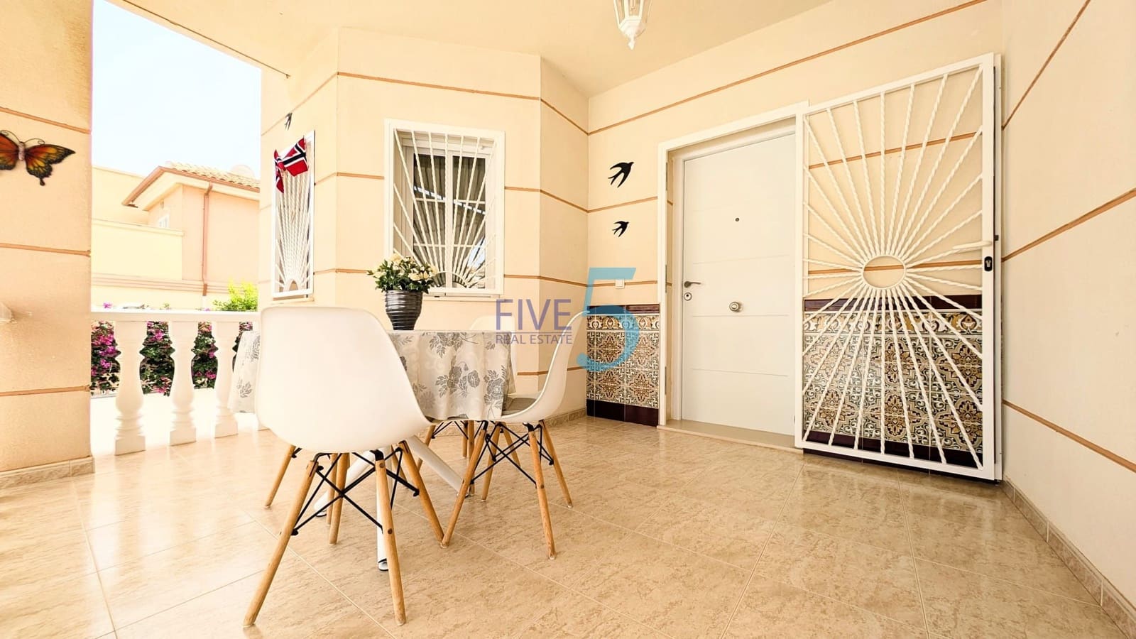 3 chambre Villa/Maison Semi-Mitoyenne à vendre à Ciudad Quesada avec piscine - 285 000 € (Ref: 9966957)