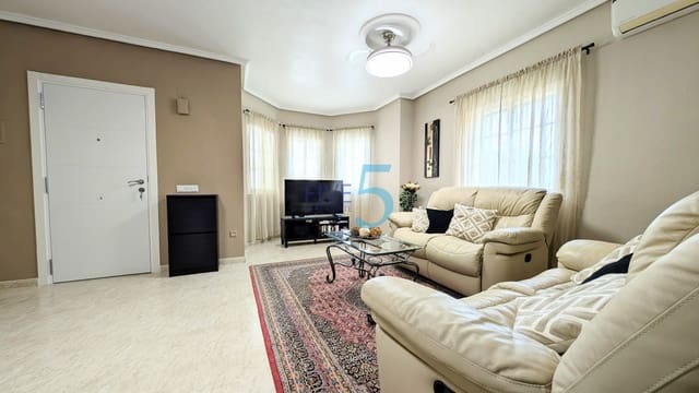 3 chambre Villa/Maison Semi-Mitoyenne à vendre à Ciudad Quesada, Rojales avec piscine - 285 000 € (Ref: 9966957)