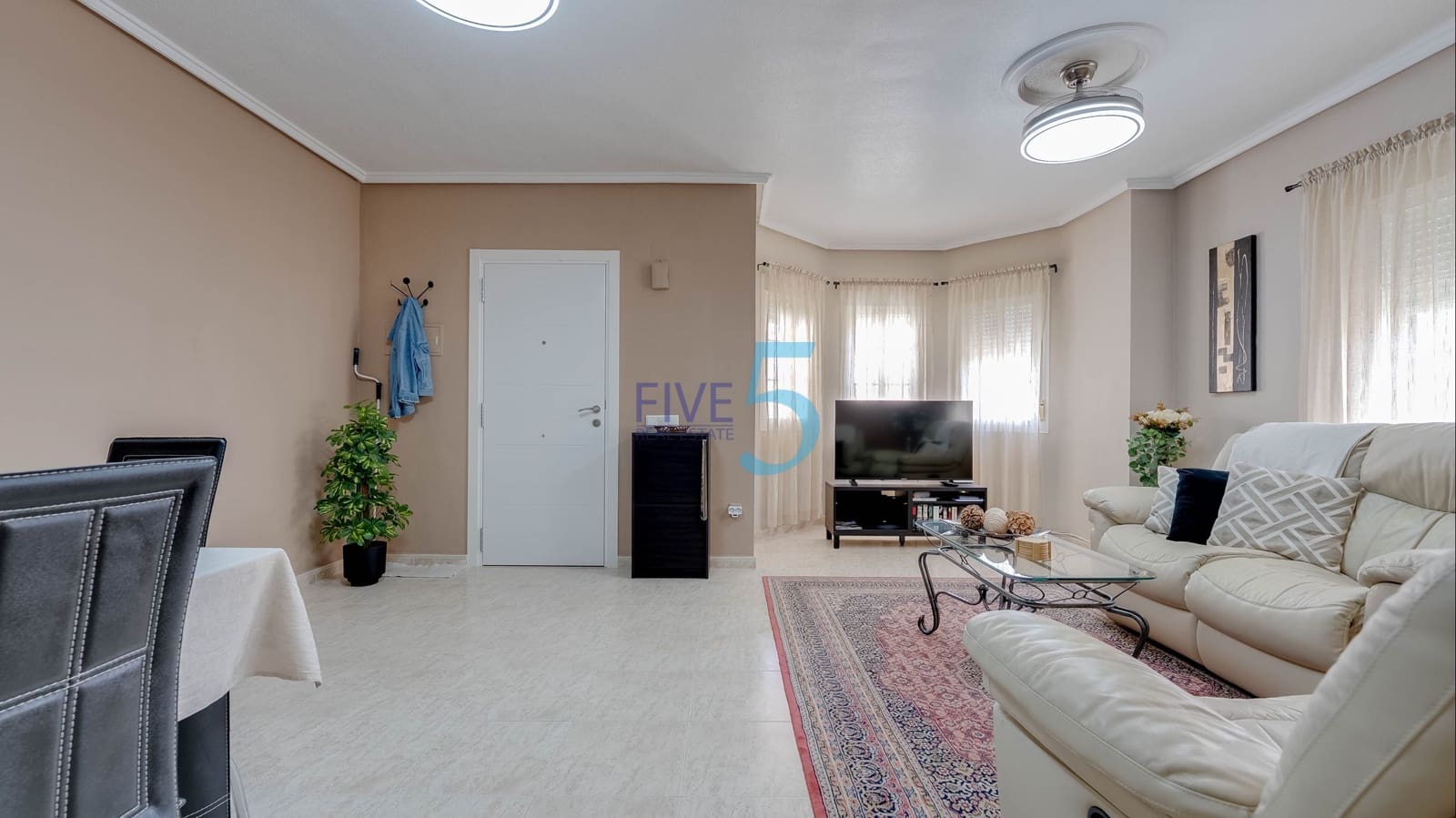 3 sypialnia Dom blizniak na sprzedaż w Ciudad Quesada z basenem - 285 000 € (Ref: 9966957)