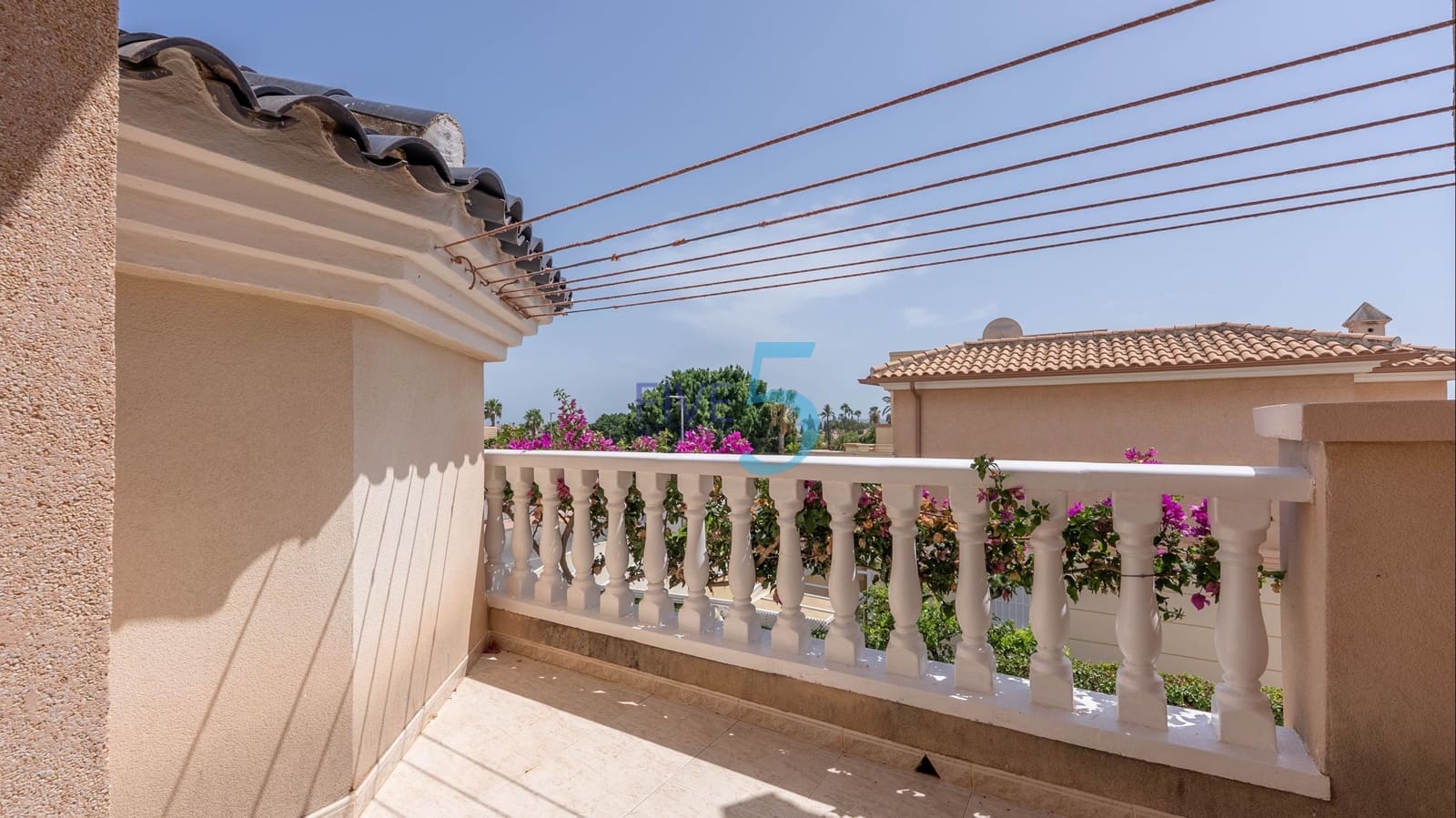 3 sypialnia Dom blizniak na sprzedaż w Ciudad Quesada z basenem - 285 000 € (Ref: 9966957)