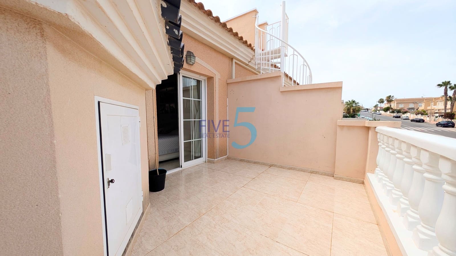 3 sypialnia Dom blizniak na sprzedaż w Ciudad Quesada z basenem - 285 000 € (Ref: 9966957)