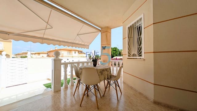 3 chambre Villa/Maison Semi-Mitoyenne à vendre à Ciudad Quesada, Rojales avec piscine - 285 000 € (Ref: 9966957)