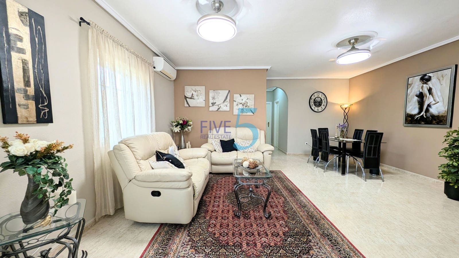 3 sypialnia Dom blizniak na sprzedaż w Ciudad Quesada z basenem - 285 000 € (Ref: 9966957)