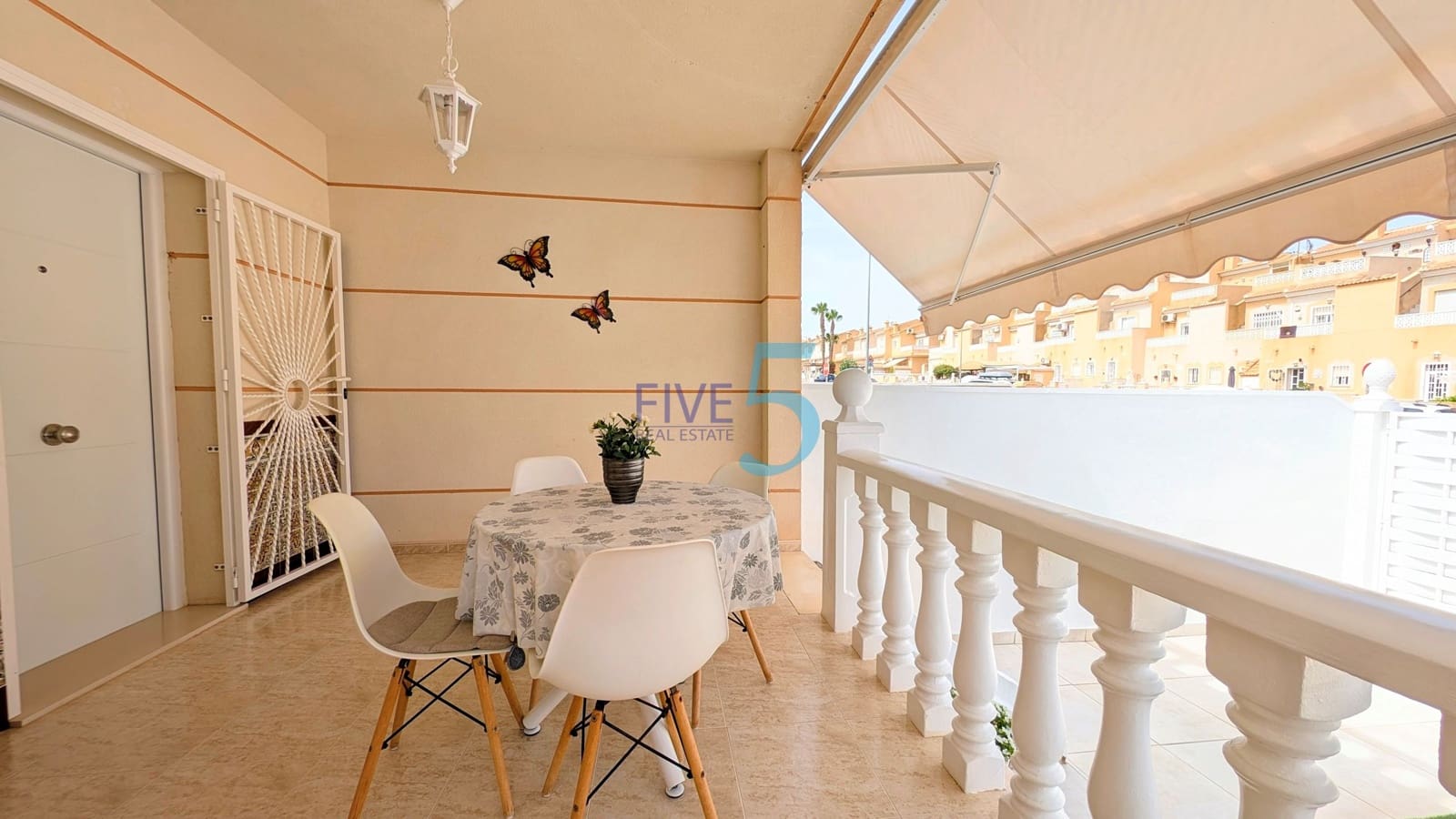 3 sypialnia Dom blizniak na sprzedaż w Ciudad Quesada z basenem - 285 000 € (Ref: 9966957)