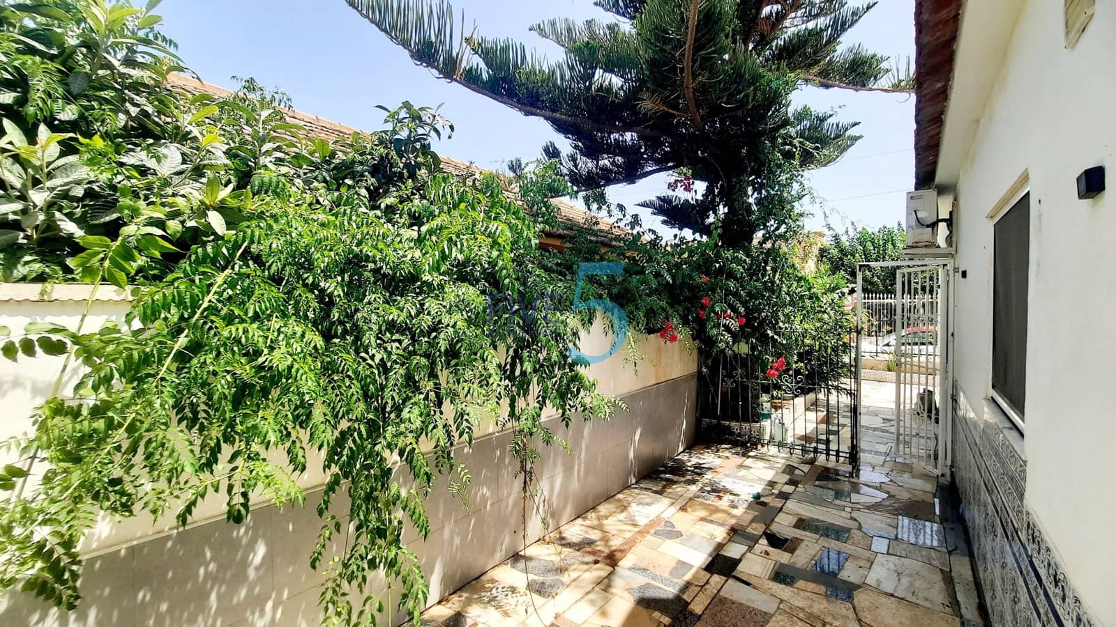 3 slaapkamer Bungalow te koop in Los Alcazares met garage - € 170.000 (Ref: 9968868)