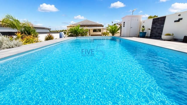 3 soverom Villa til salgs i San Fulgencio med svømmebasseng garasje - € 499 000 (Ref: 9969039)
