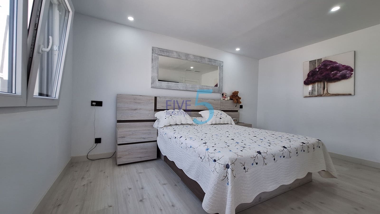 3 bedroom Villa for sale in San Fulgencio with pool garage - € 499,000 (Ref: 9969039)