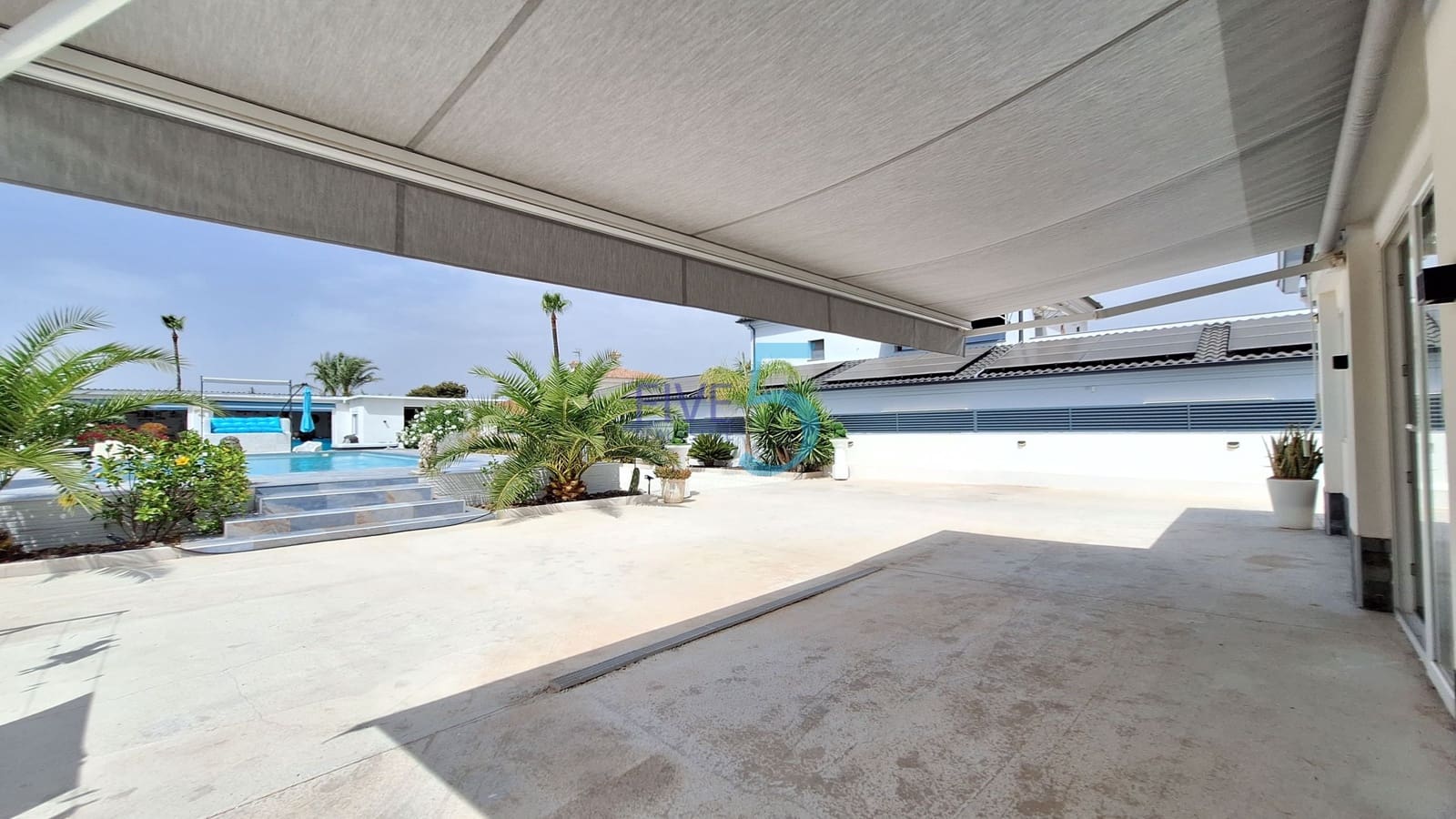 3 bedroom Villa for sale in San Fulgencio with pool garage - € 499,000 (Ref: 9969039)