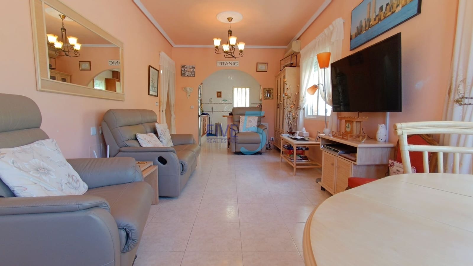 3 slaapkamer Villa te koop in Rojales met zwembad - € 245.000 (Ref: 9969115)