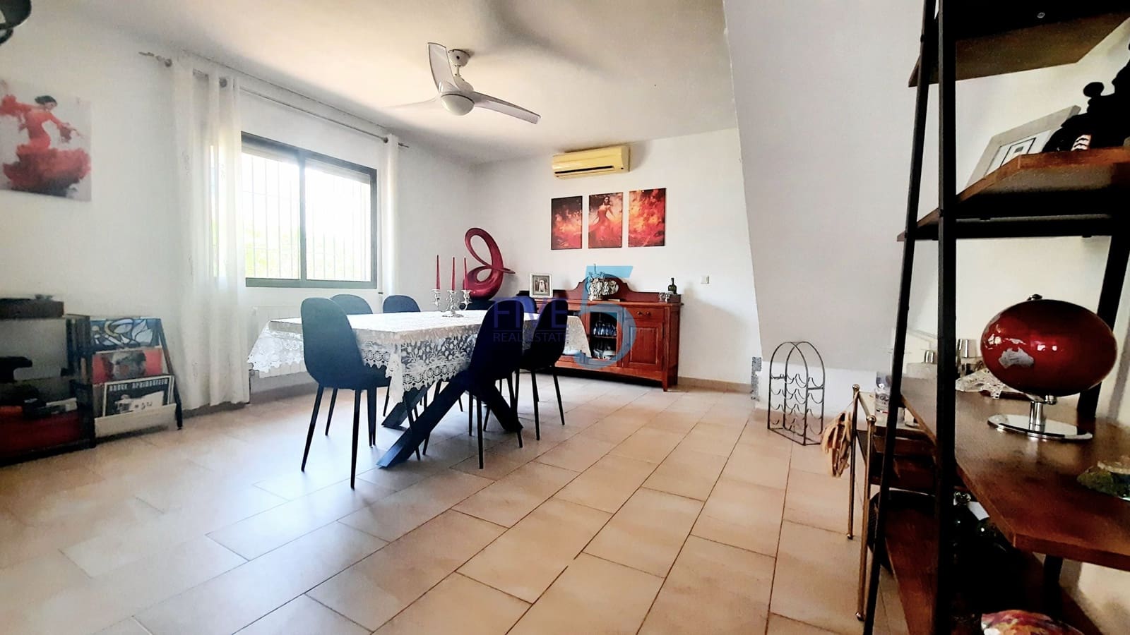5 bedroom Villa for sale in Los Urrutias with pool garage - € 379,000 (Ref: 9971616)