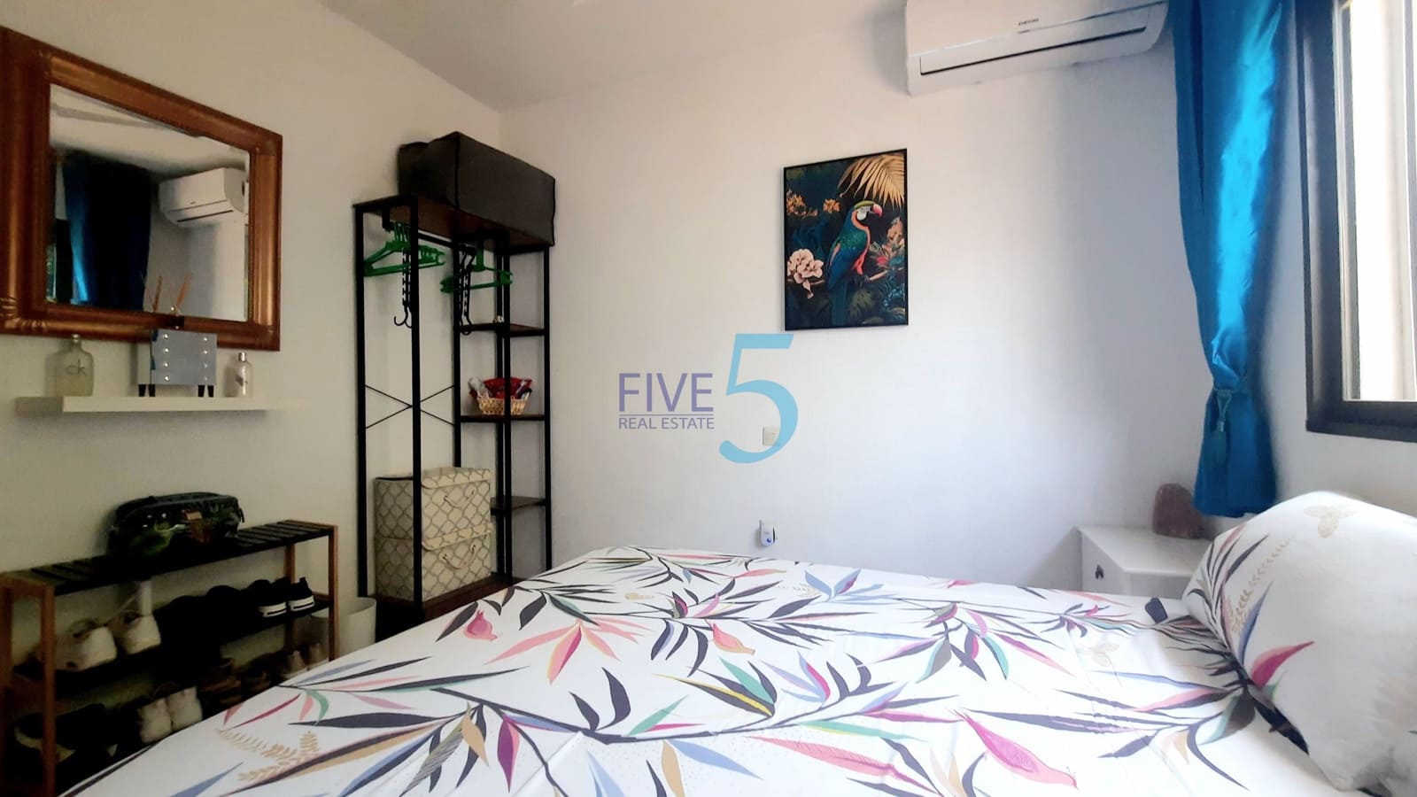 5 bedroom Villa for sale in Los Urrutias with pool garage - € 379,000 (Ref: 9971616)