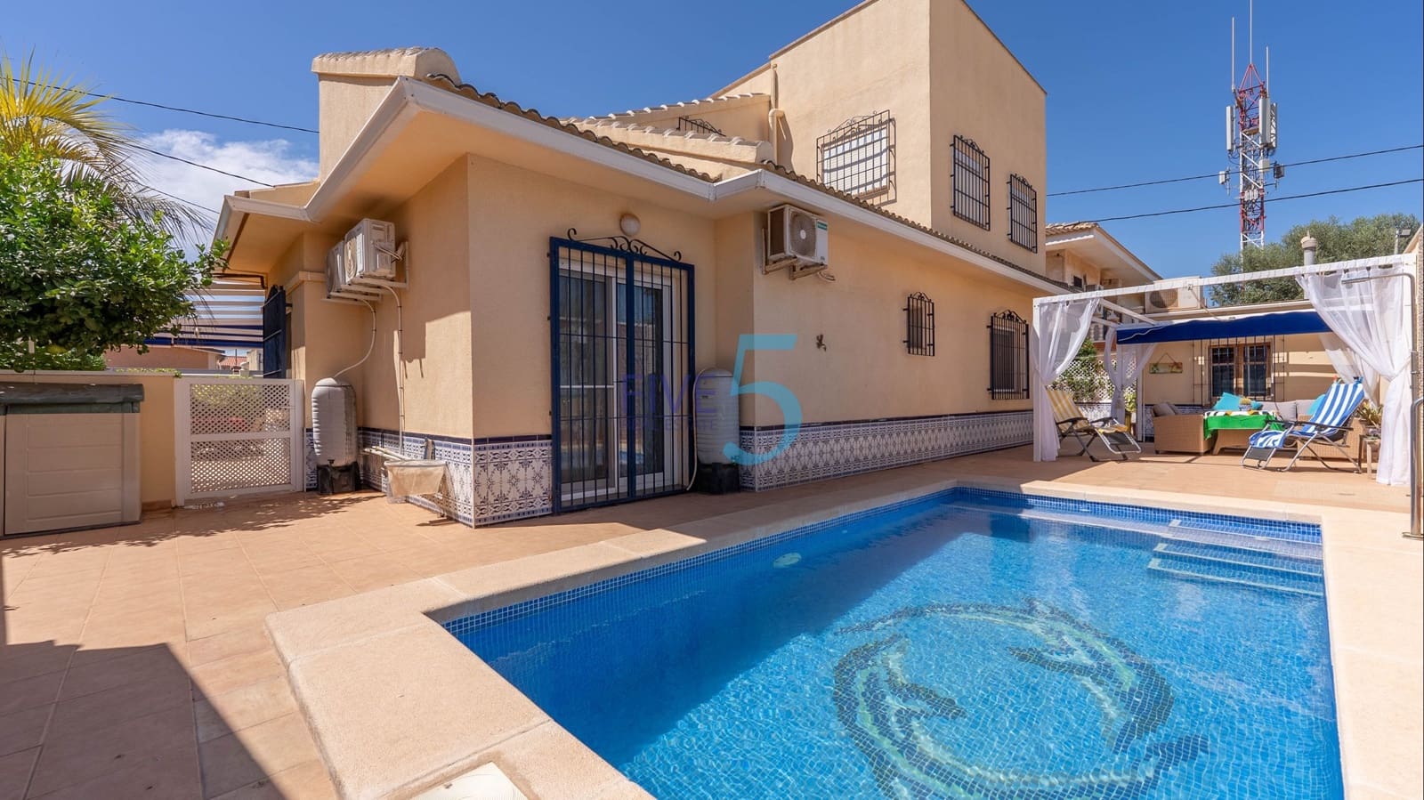 5 camera da letto Villa in vendita in Los Urrutias con piscina garage - 379.000 € (Rif: 9971616)