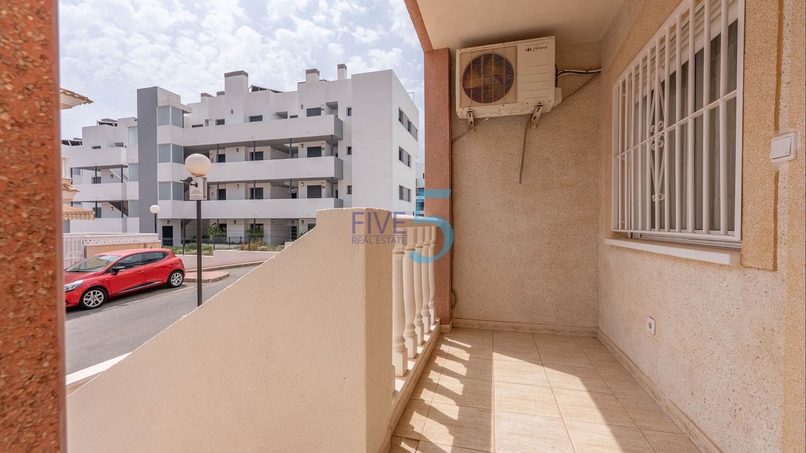 2 bedroom Apartment for sale in Villamartin with pool garage - € 145,000 (Ref: 9971617)