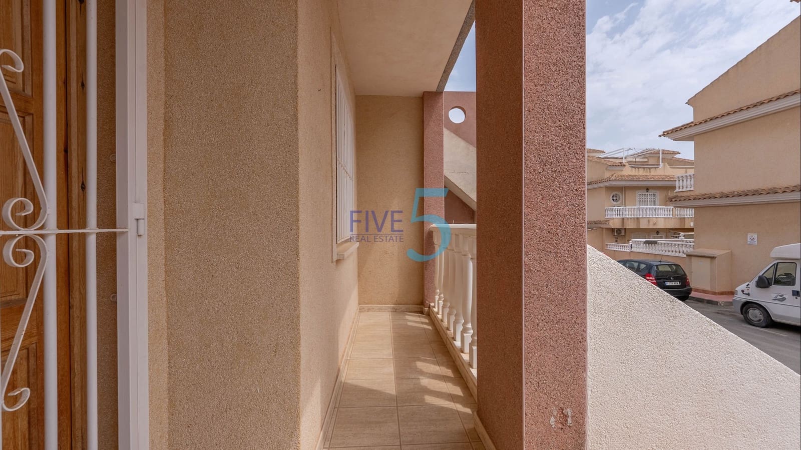 2 bedroom Apartment for sale in Villamartin with pool garage - € 145,000 (Ref: 9971617)