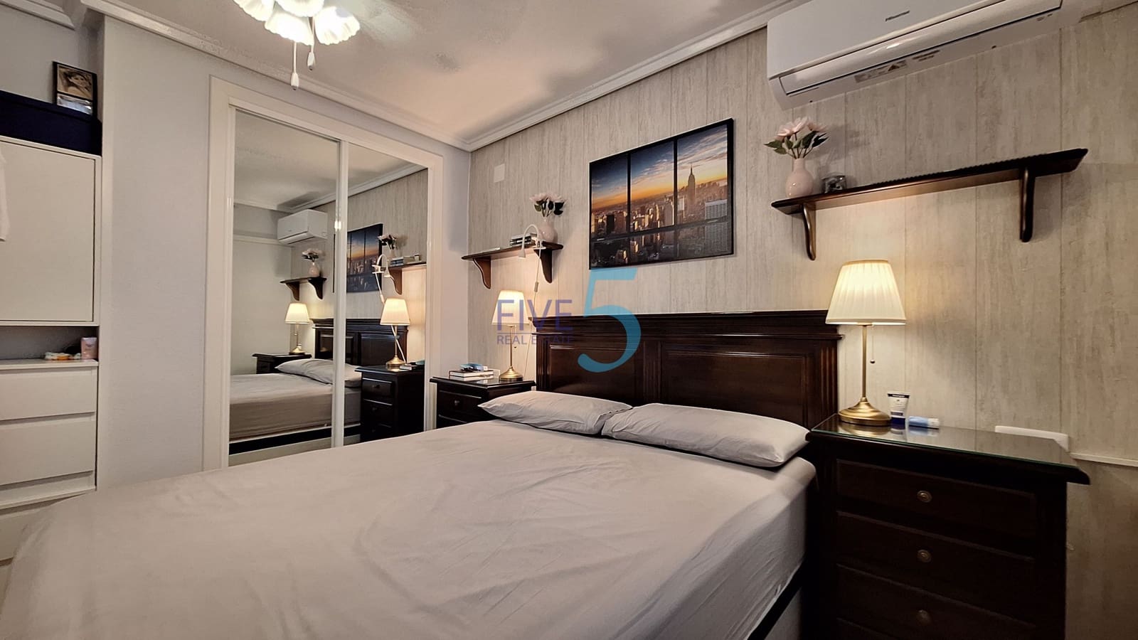 2 bedroom Penthouse for sale in Torrevieja - € 199,900 (Ref: 9972261)