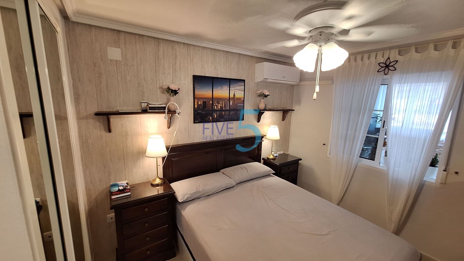 2 bedroom Penthouse for sale in Torrevieja - € 199,900 (Ref: 9972261)