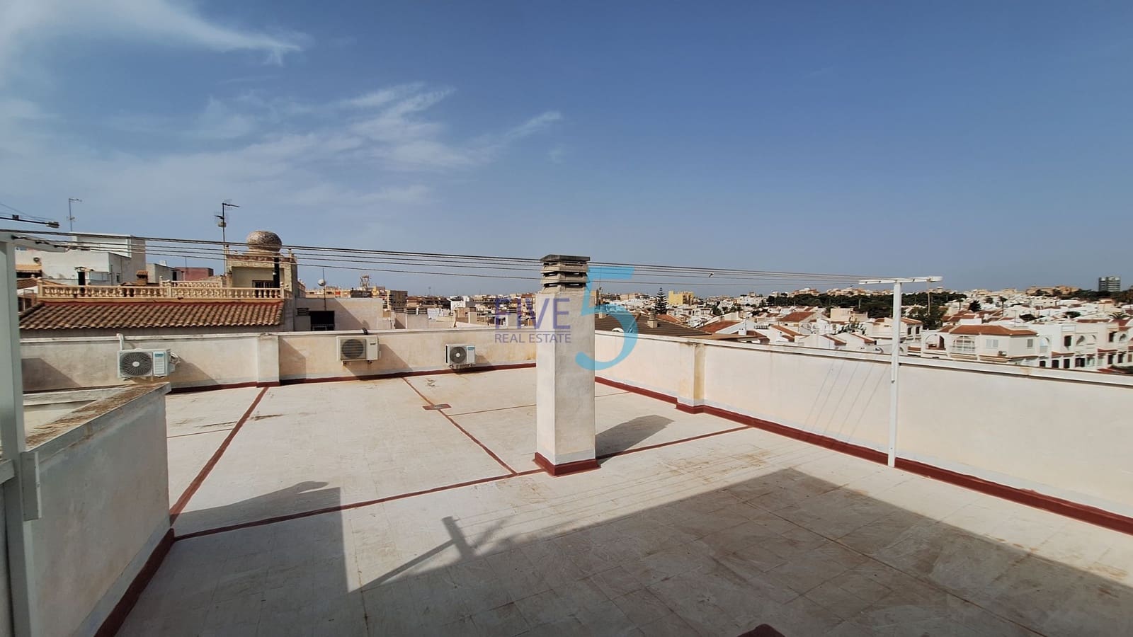 2 bedroom Penthouse for sale in Torrevieja - € 199,900 (Ref: 9972261)