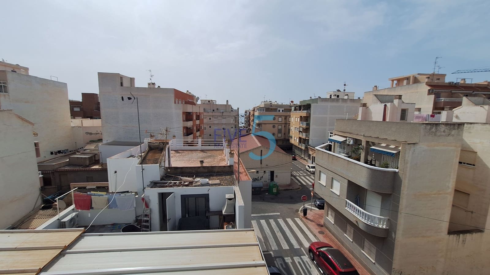 2 bedroom Penthouse for sale in Torrevieja - € 199,900 (Ref: 9972261)