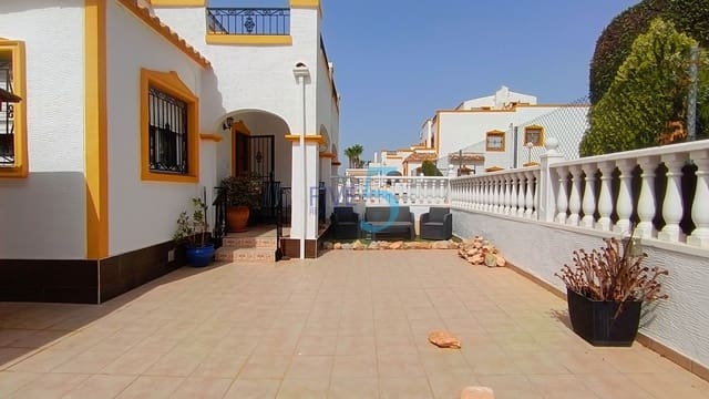 3 Zimmer Haus zu verkaufen in Vistabella, Orihuela mit Pool - 195.000 € (Ref: 9972262)
